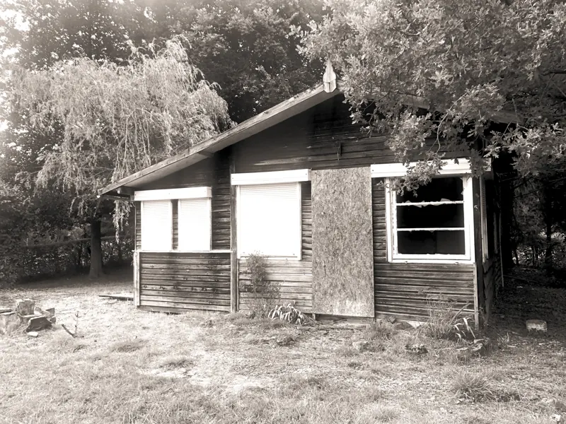 Le chalet d'origine, en noir et blanc