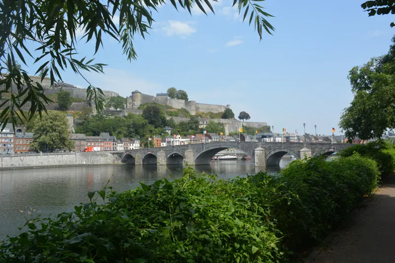 Namur, la citadelle au-dessus de la Meuse